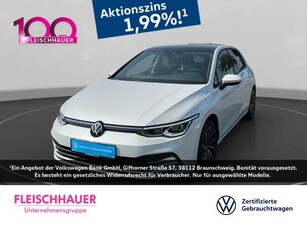 Volkswagen GolfVIII 1.5 TSI Life PANO+NAVI+DC+LED