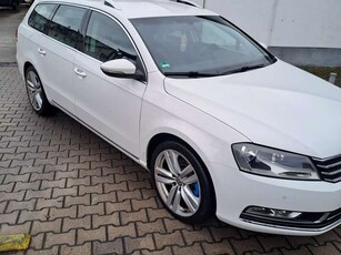 Volkswagen Passat2.0 TDI 4Motion + Alcantara