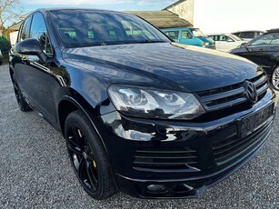 Volkswagen TouaregV6 TDI R-Line BMT*Leder*Bi-Xenon*Ahk