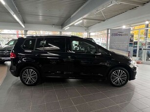 Volkswagen Touran1.5 TSI Active ACC+PARK+SPUR+HALTE uvm...