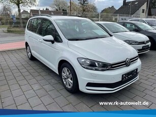 Volkswagen TouranComfortline 1.5 TSI Navi Soundsystem Sperrdiff. A