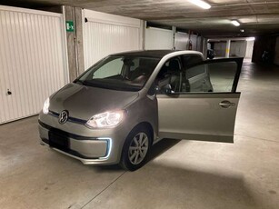 Volkswagen up!e-up! 5p