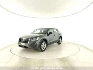 Audi Q235 TDI S tronic Business