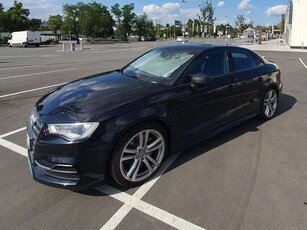 Audi S3Top+Limousine+Stronic+Paddle+Quattro+270 km/h