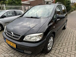 Opel Zafira2.2-16V Elegance Navigator