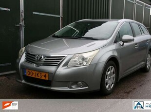 Toyota AvensisWagon 2.0 D-4D Dynamic, AIRCO, NAVIGATIE, TREKHAAK