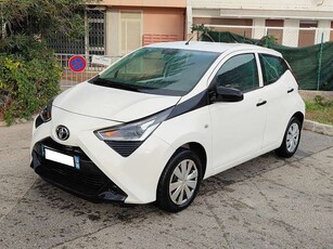 Toyota Aygo1.0+VVT-i+x-play