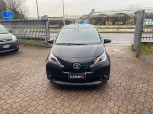 Toyota Aygo5p 1.0 x-cool m-mt 72cv