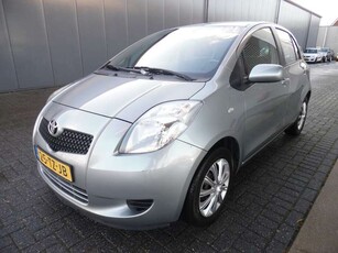 Toyota Yaris1.0 VVTI SOL