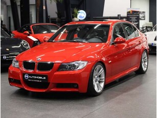 BMW 325i M Paket Leder*18''M3 Alufelge*NaviProf.