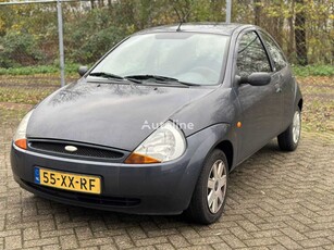 Продавам хечбек Ford Ka на търг