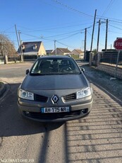 Продавам хечбек Renault Mégane на търг