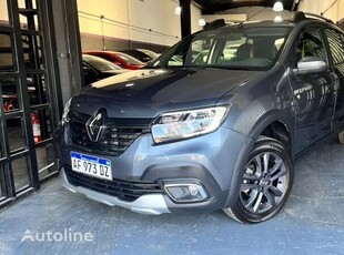 Кросоувър Renault Sandero