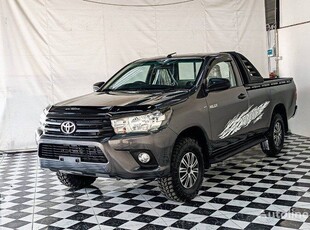 Пикап Toyota HILUX